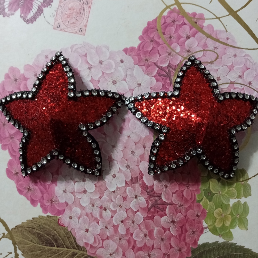 Exotic nipple pasties
